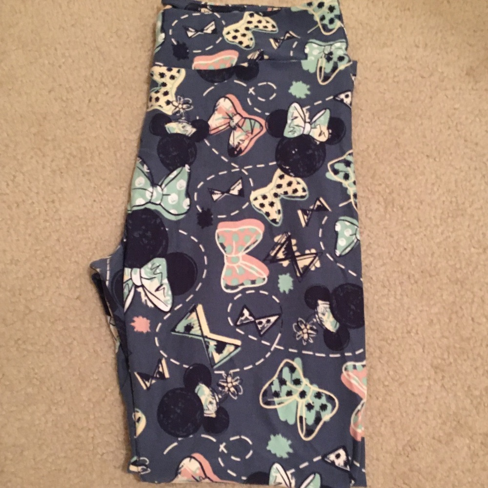 Lularoe TC (tall & curvy) Minnie Mouse leggings